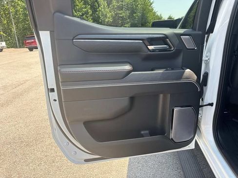 Used 2023 GMC Sierra 1500 AT4X AWD/4WD image 15