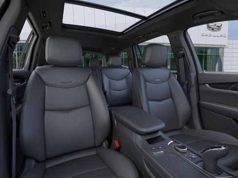 New 2025 Cadillac XT6 Premium Luxury AWD/4WD image 16