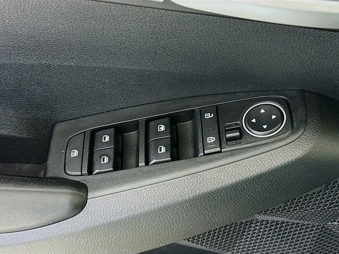 Used 2023 Kia Seltos LX AWD/4WD image 18
