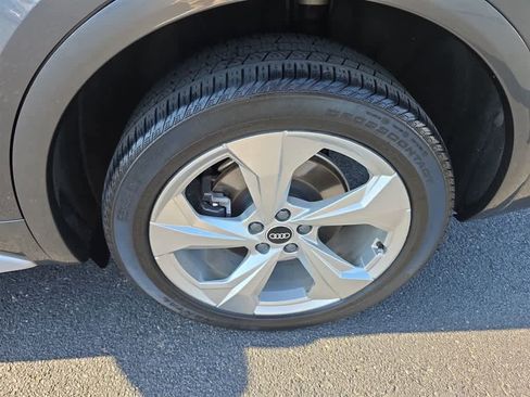 Used 2021 Audi Q5 Prestige AWD/4WD image 28