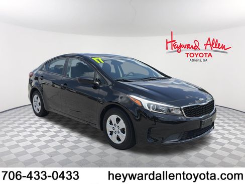 Used 2017 Kia Forte LX FWD image 1