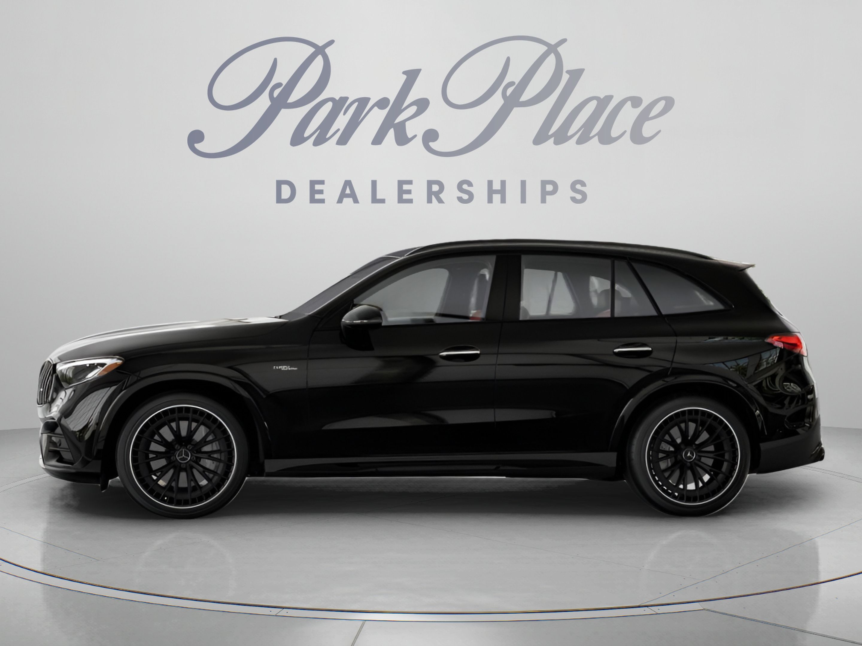 Used 2026 Mercedes-Benz GLC 43 AMG 4MATIC image 4