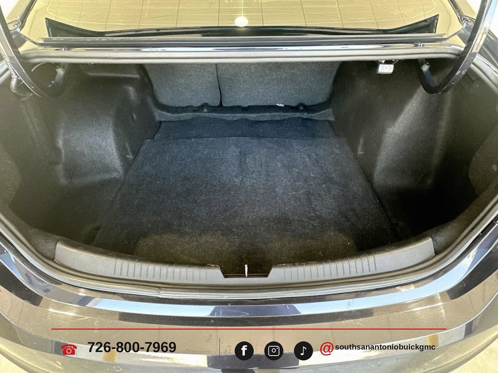 Certified 2022 Chevrolet Malibu LT FWD image 27