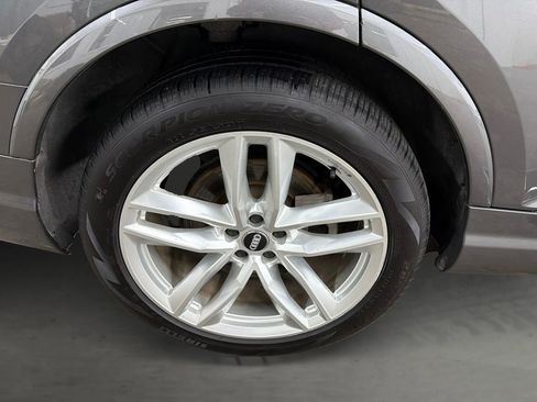 Used 2018 Audi Q7 3.0T Prestige w/ Prestige Package image 17