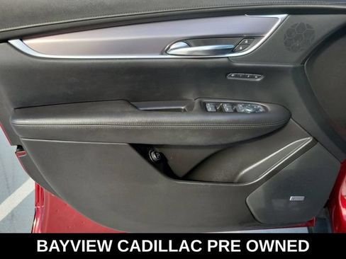 Used 2017 Cadillac XT5 Premium Luxury FWD image 21