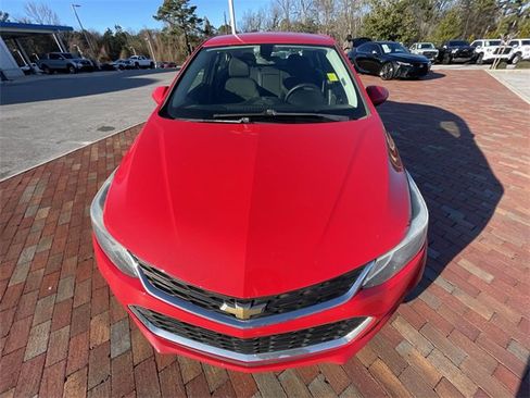 Used 2016 Chevrolet Cruze LT w/ Convenience Package image 2