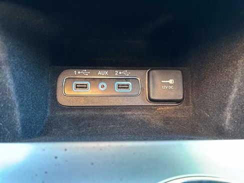 Used 2019 Jeep Grand Cherokee Overland image 31