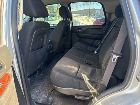 Used 2014 GMC Yukon SLE w/ Suspension Package, Off-Road image 14