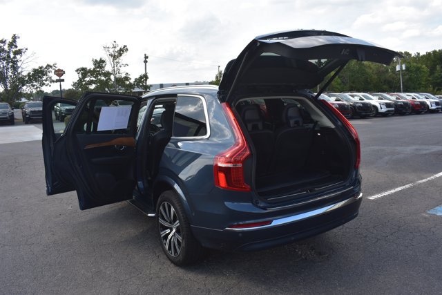 Used 2023 Volvo XC90 B6 Plus w/ Protection Package Premier AWD/4WD image 18