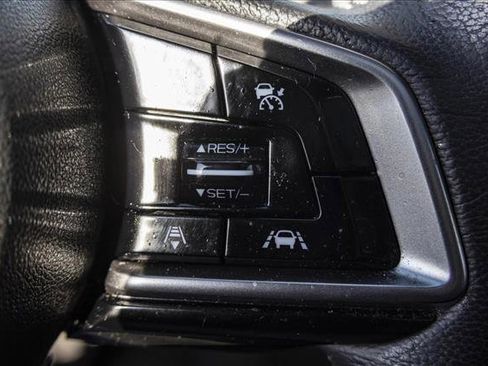 Used 2019 Subaru Outback 2.5i Limited w/ Popular Package #2 image 16