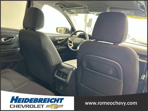 Certified 2022 GMC Terrain SLE w/ Driver Convenience Package AWD/4WD image 33