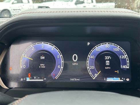 Certified 2025 Jeep Grand Cherokee Summit image 12