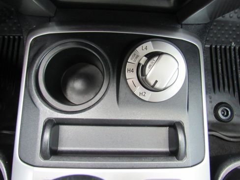 Used 2018 Toyota 4Runner SR5 Premium image 28