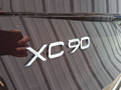 New 2026 Volvo XC90 T8 Ultra w/ Protection Package Premier AWD/4WD image 7