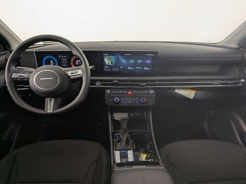 Certified 2025 Hyundai Tucson SE image 17