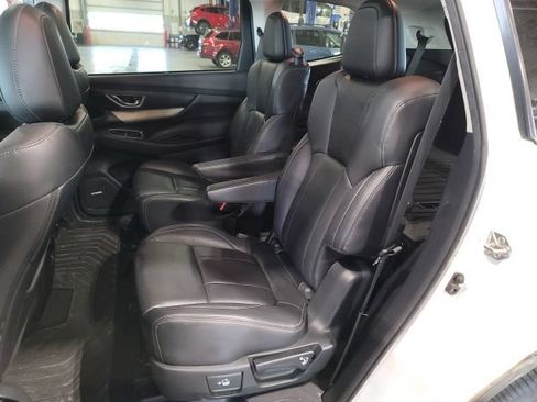 Used 2020 Subaru Ascent Limited w/ Technology Package AWD/4WD image 11