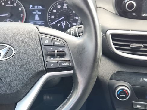 Used 2021 Hyundai Tucson Limited FWD image 26