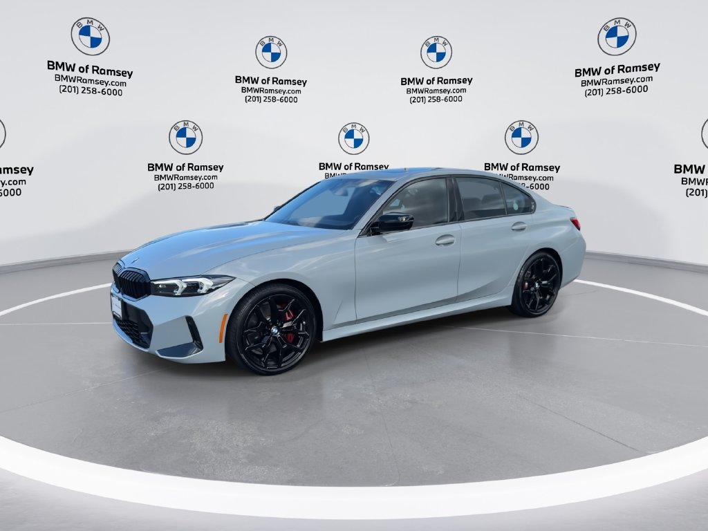 Used 2026 BMW 330i xDrive Sedan w/ M Sport Package AWD/4WD image 4