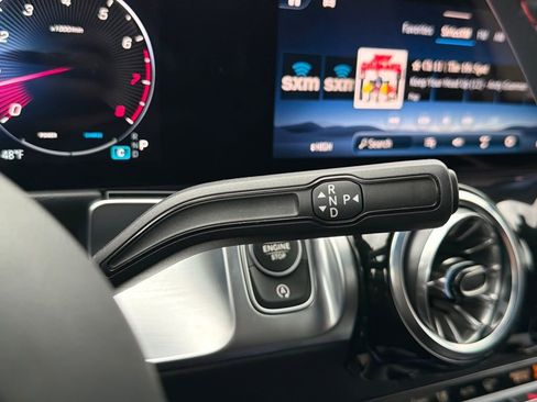 Certified 2025 Mercedes-Benz GLB 250 4MATIC image 24