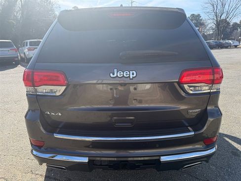 Used 2015 Jeep Grand Cherokee Summit image 4