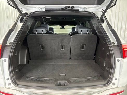 Used 2022 Buick Enclave Premium image 13