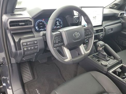 Used 2026 Toyota 4Runner Limited RWD image 19