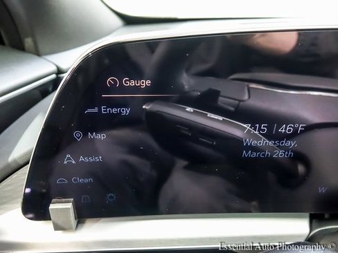 New 2025 Cadillac Lyriq Luxury image 13