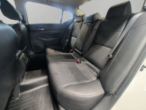 Used 2023 Nissan Altima 2.5 SL AWD/4WD image 13