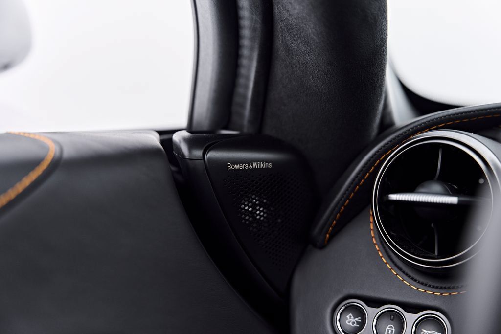 Used 2025 McLaren 750S Spider RWD image 54