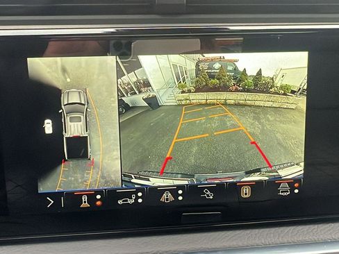 New 2026 GMC Sierra 1500 Denali w/ Denali Reserve Package AWD/4WD image 14