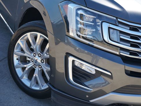 Used 2019 Ford Expedition Limited w/ Equipment Group 302A image 5