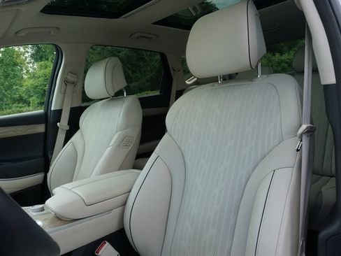 Used 2023 Genesis GV80 3.5T Advanced + AWD/4WD image 13
