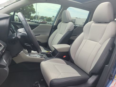 Used 2020 Subaru Forester Premium AWD/4WD image 21