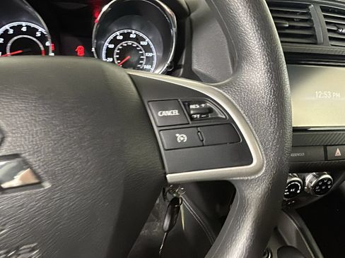 Used 2025 Mitsubishi Outlander Sport ES AWD/4WD image 19