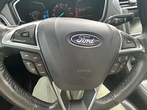 Used 2014 Ford Fusion Titanium FWD image 15
