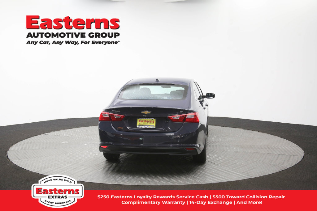 Used 2025 Chevrolet Malibu LT FWD image 38