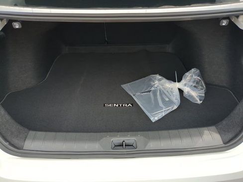 New 2026 Nissan Sentra SL FWD image 29
