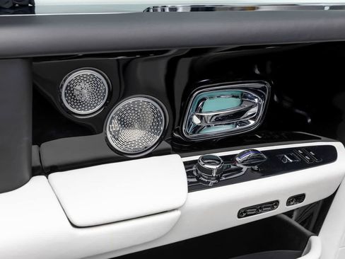 Used 2020 Rolls-Royce Phantom Extended Wheelbase RWD image 62