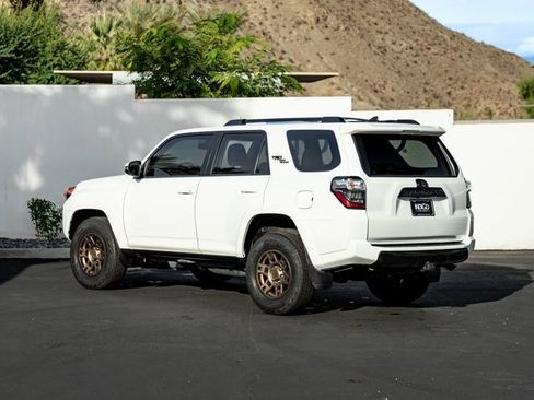 Used 2023 Toyota 4Runner TRD Off-Road Premium image 9
