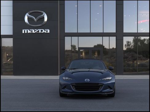 New 2026 MAZDA MX-5 Miata Club w/ Weather Package RWD image 6
