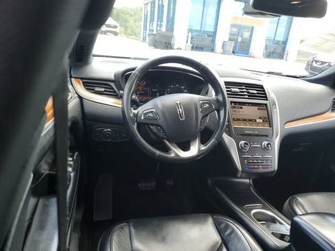 Used 2019 Lincoln MKC Reserve w/ MKC Climate Package AWD/4WD image 13
