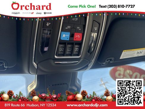 Used 2025 Jeep Wagoneer S Limited image 43