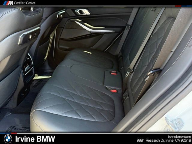 Used 2026 BMW X5 sDrive40i w/ M Sport Package RWD image 30
