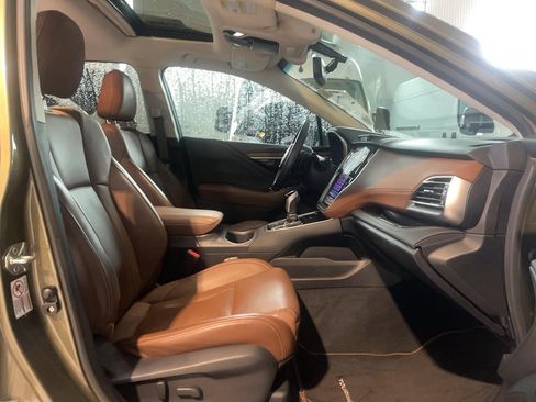 Used 2020 Subaru Outback Touring AWD/4WD image 21