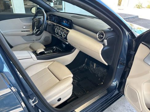 Used 2021 Mercedes-Benz A 220 image 21
