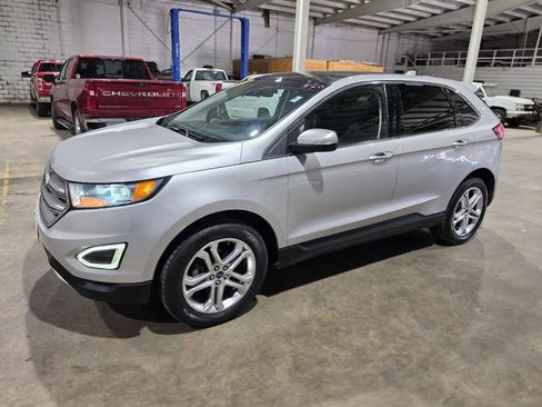 Used 2018 Ford Edge Titanium w/ Equipment Group 301A FWD image 1