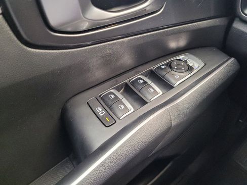 Used 2023 Kia Sorento LX FWD image 27