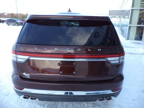 Used 2020 Lincoln Aviator Reserve w/ Equipment Group 201A image 5