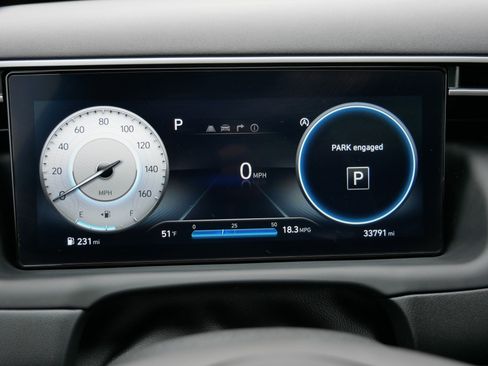 Certified 2024 Hyundai Tucson Limited image 33