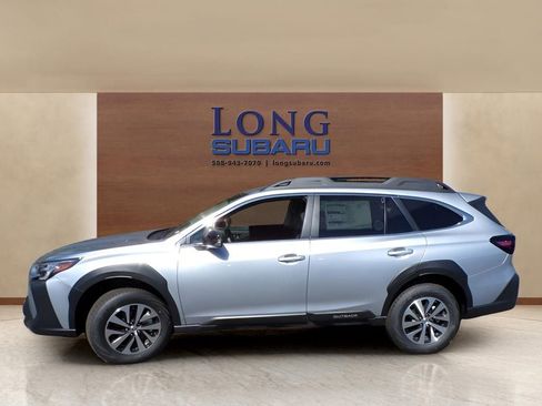 Certified 2025 Subaru Outback Premium image 7